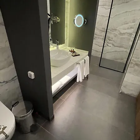 Vital Fulya Sisli Ξενοδοχείο 4*